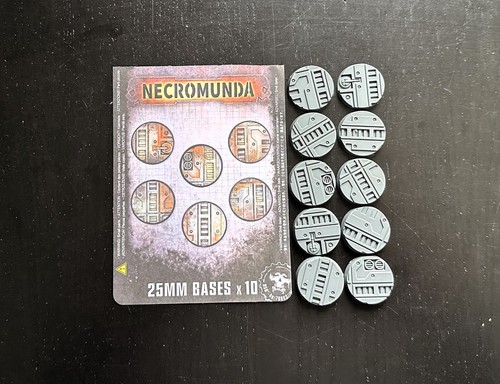 25mm necromunda bases x10 - 25mm,