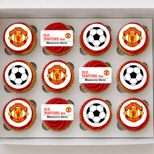 Football team edible cup cake